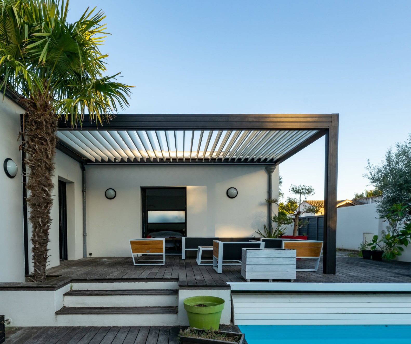 Bioclimatic Pergolas Dubai